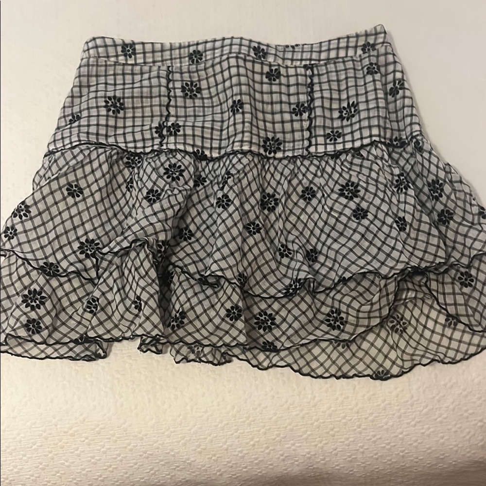 Black and White Tiered Bubble Mini Skirt